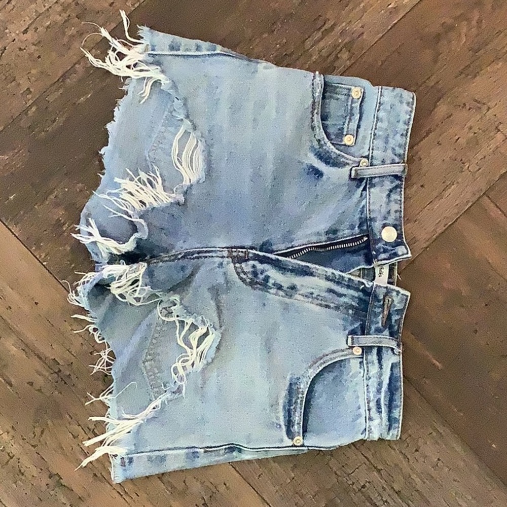 Adika Jean Shorts